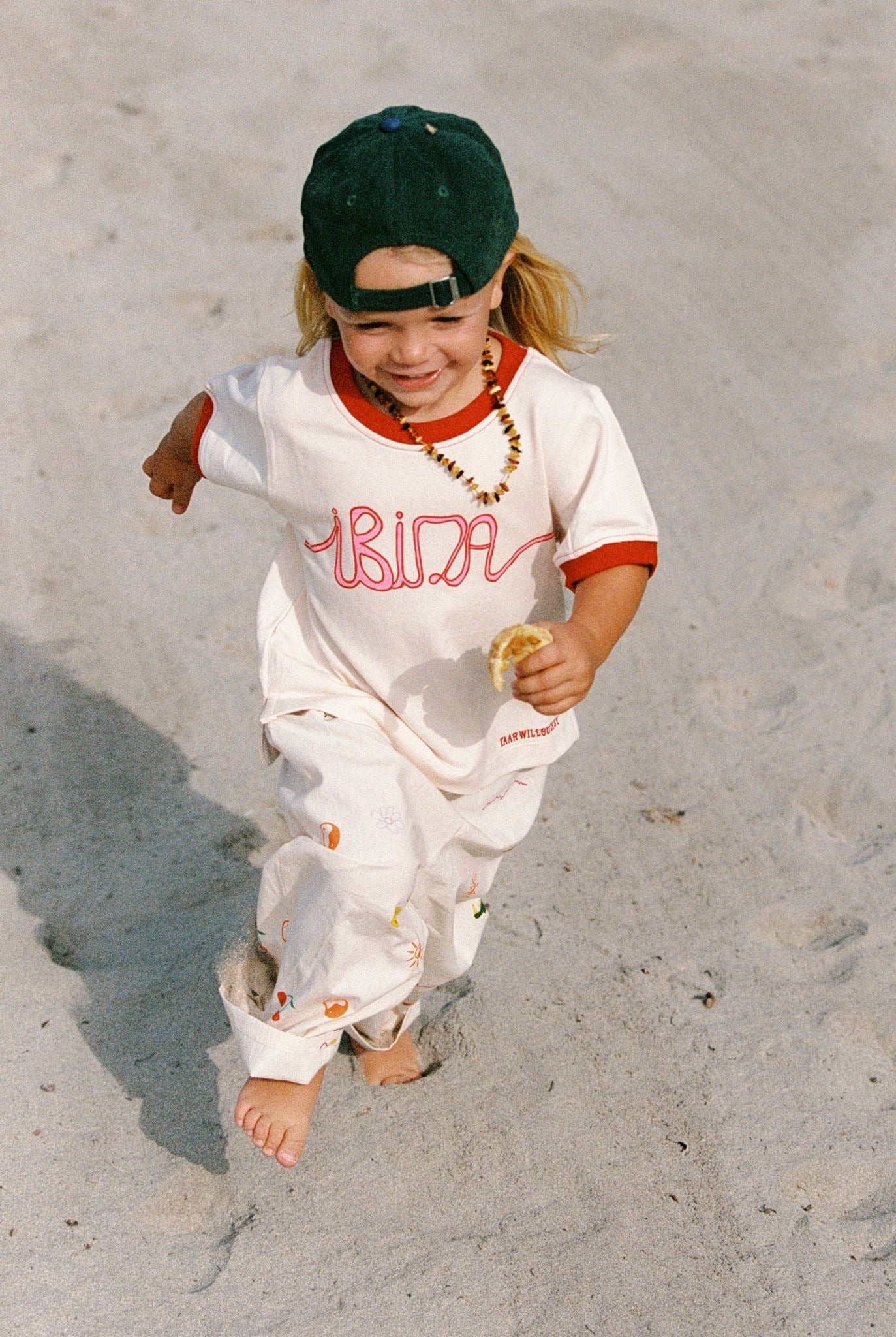 Young Folks - T-shirt - Taar Willoughby