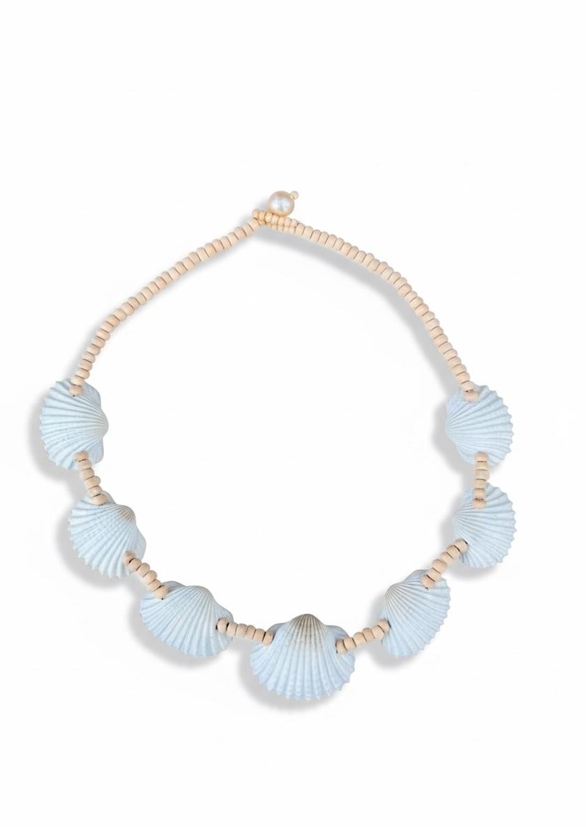 Heartbreaker Necklace Beige - Taar Willoughby