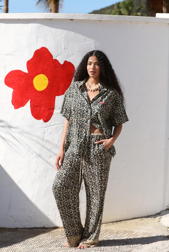 Butterfly - Panter Pants - Taar Willoughby