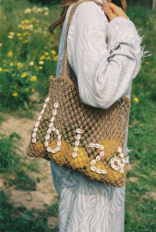 Beach Bum Shell Bag - Taar Willoughby